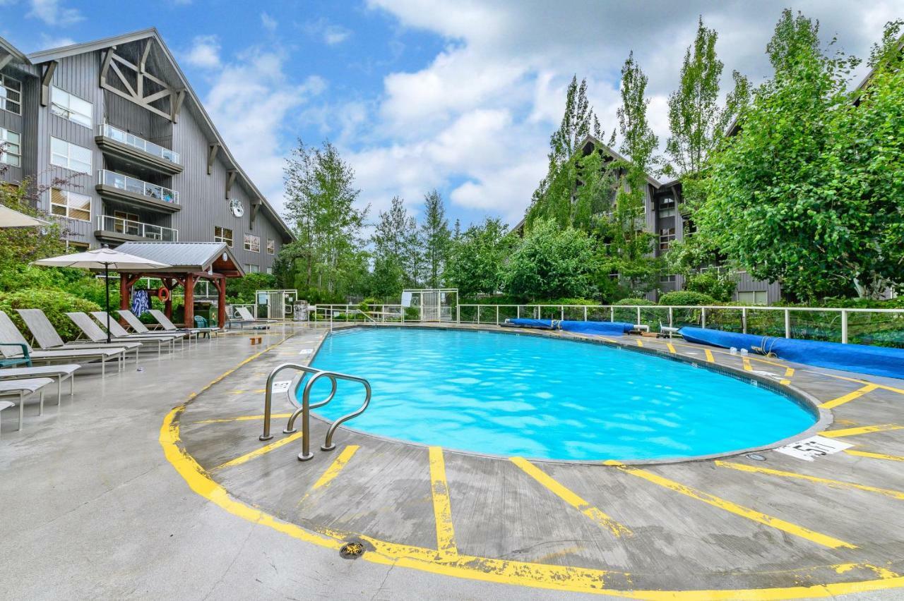 The Best Top Floor Ski-In/Ski-Out At The Aspens 휘슬러 외부 사진