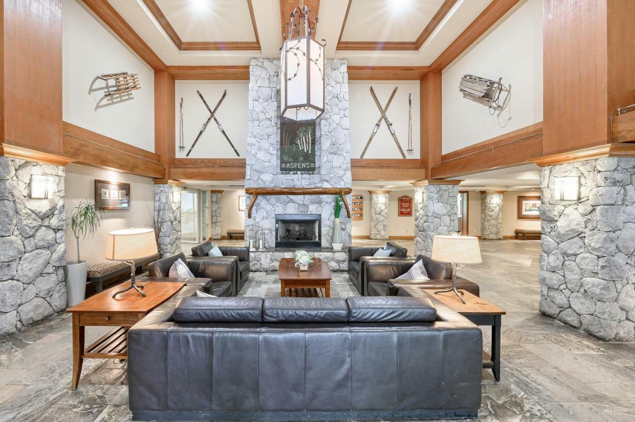 The Best Top Floor Ski-In/Ski-Out At The Aspens 휘슬러 외부 사진